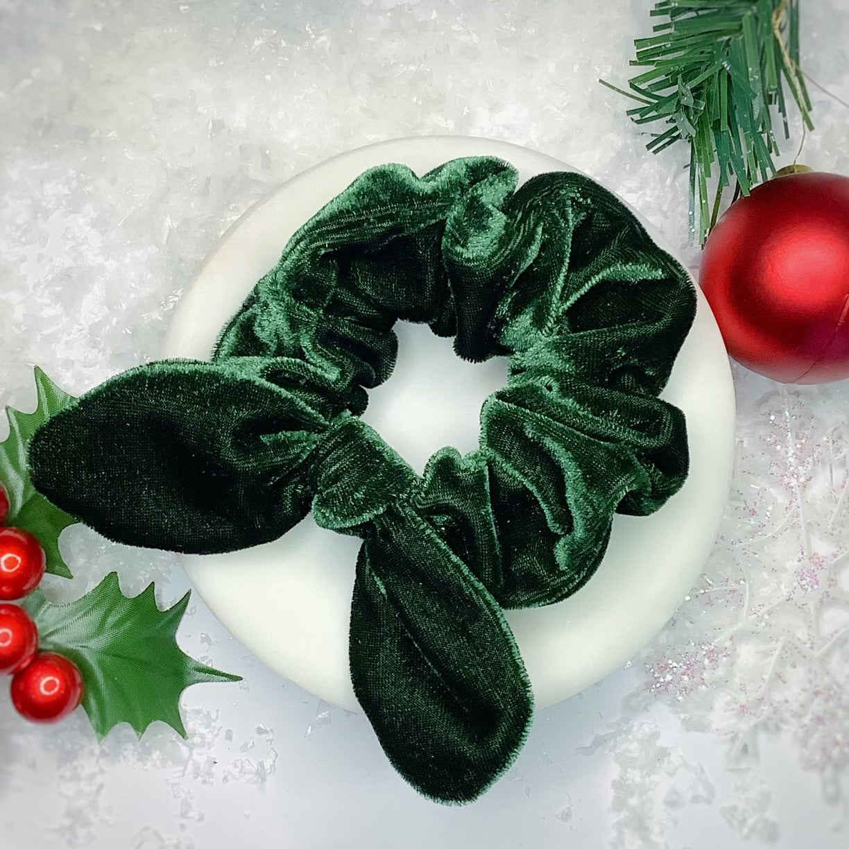 Christmas Velvet Bow Strip and Scrunchie Collection