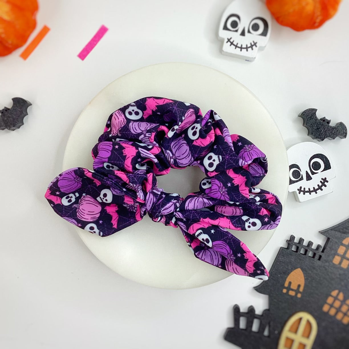 Spooky Skulls Bow Strip and Scrunchie Collection