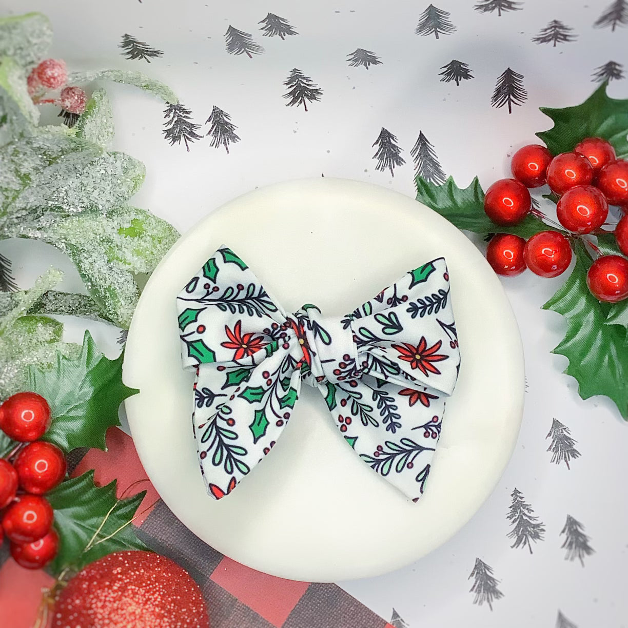 Boughs of Holly Bow Strip and Scrunchie Collection