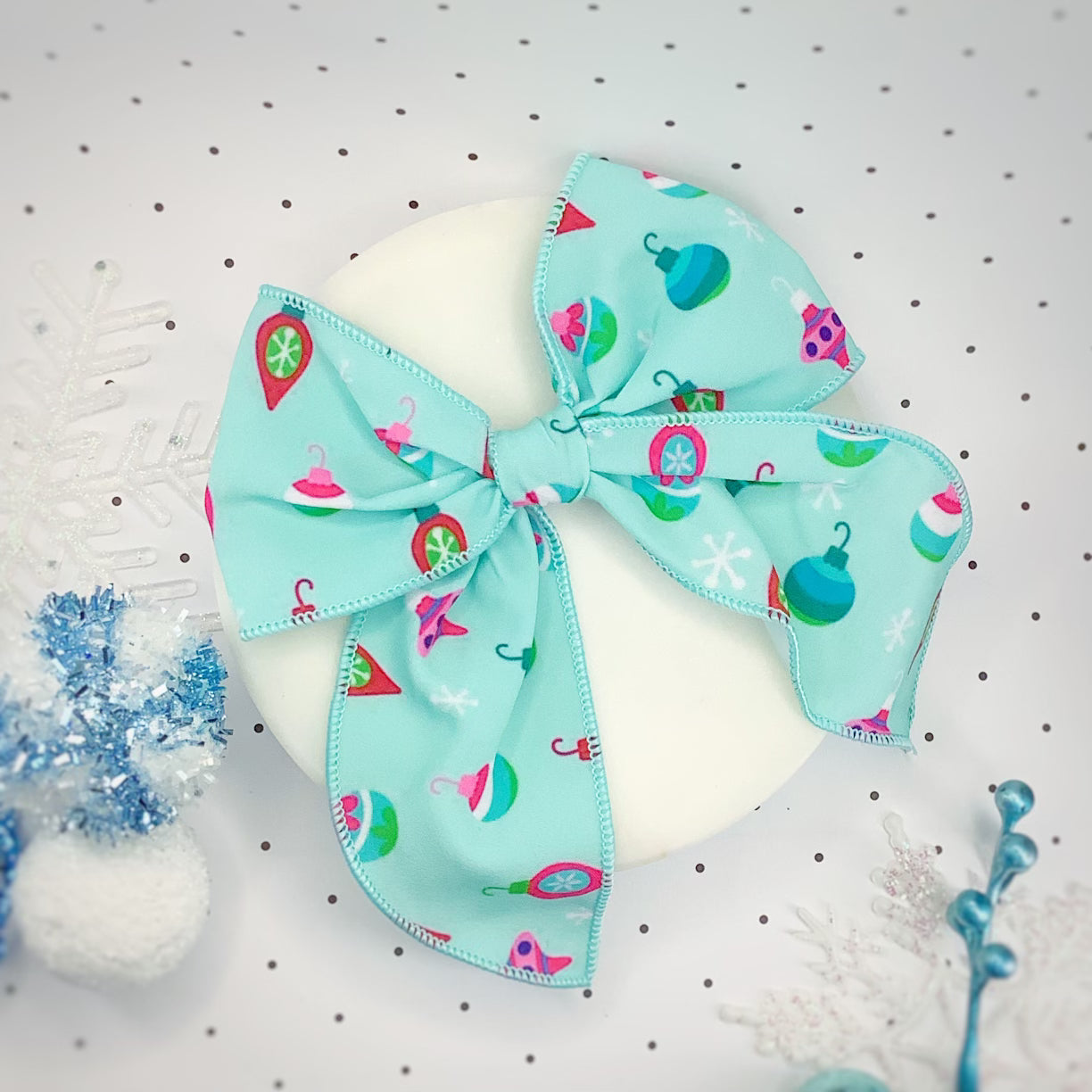 Hooked on Christmas Bow Strip and Scrunchie Collection