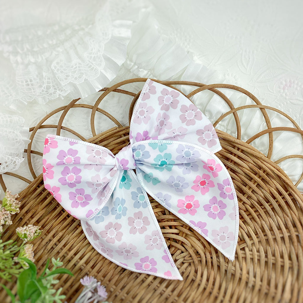 Multicolor Flowers Bow Strip Collection