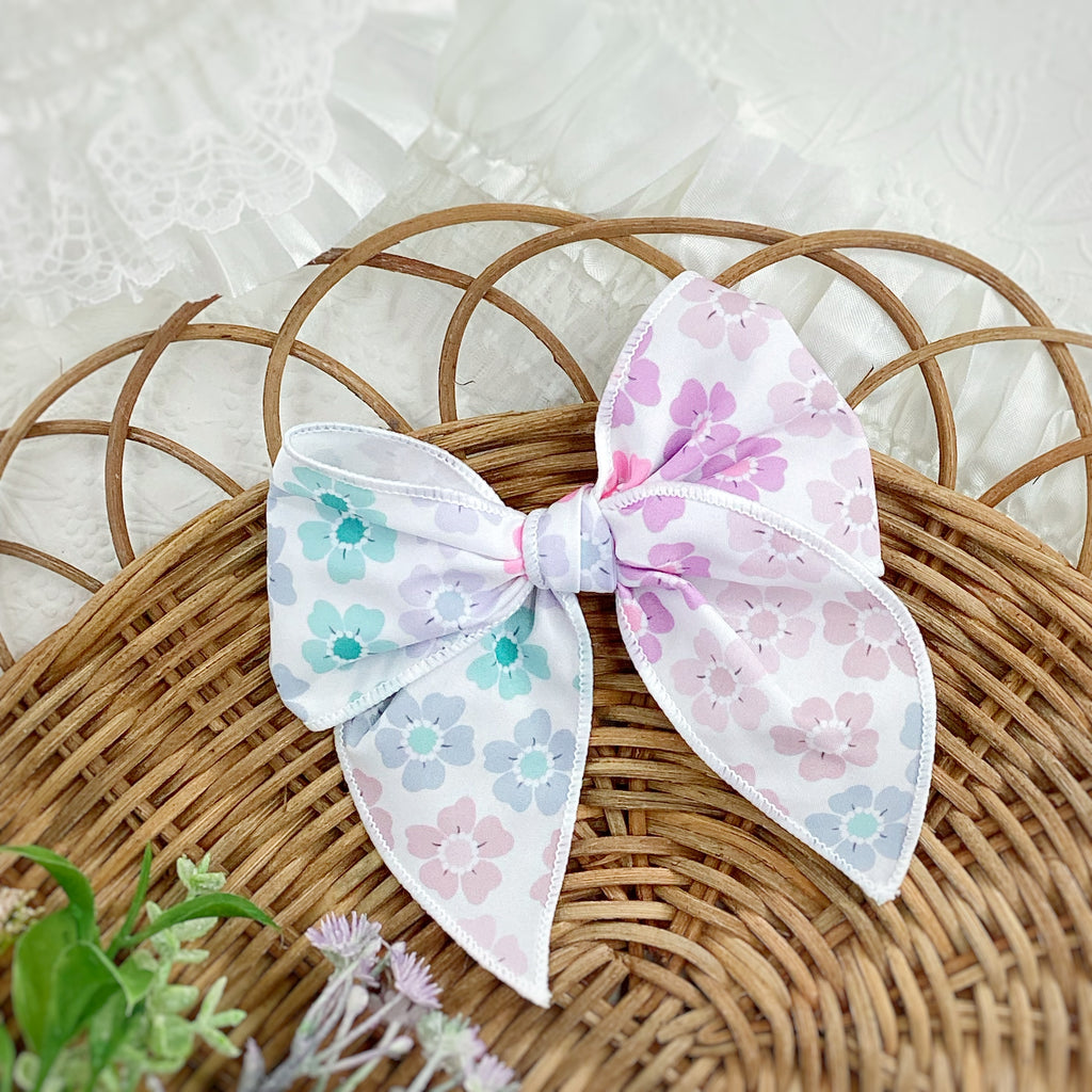 Multicolor Flowers Bow Strip Collection