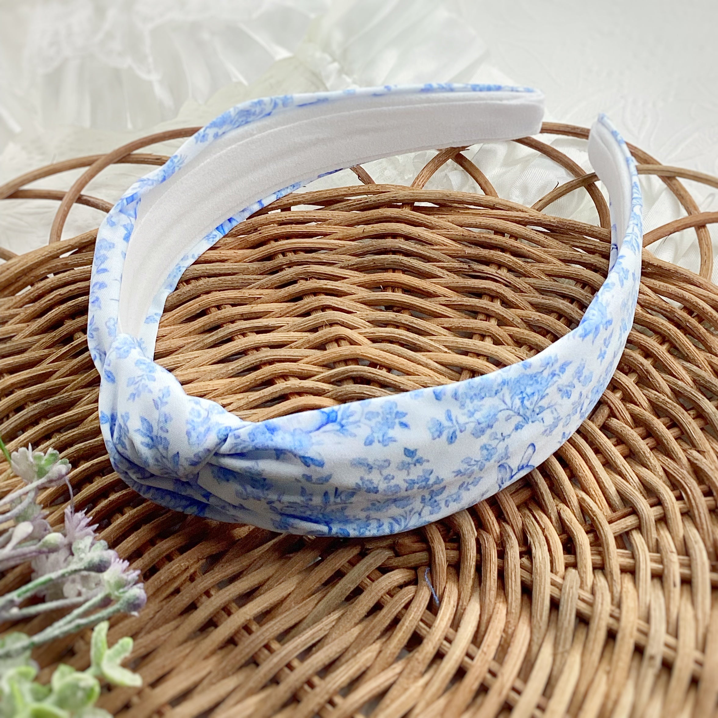 Blue Chinoise Bunnies Bow Strip and Headband Collection