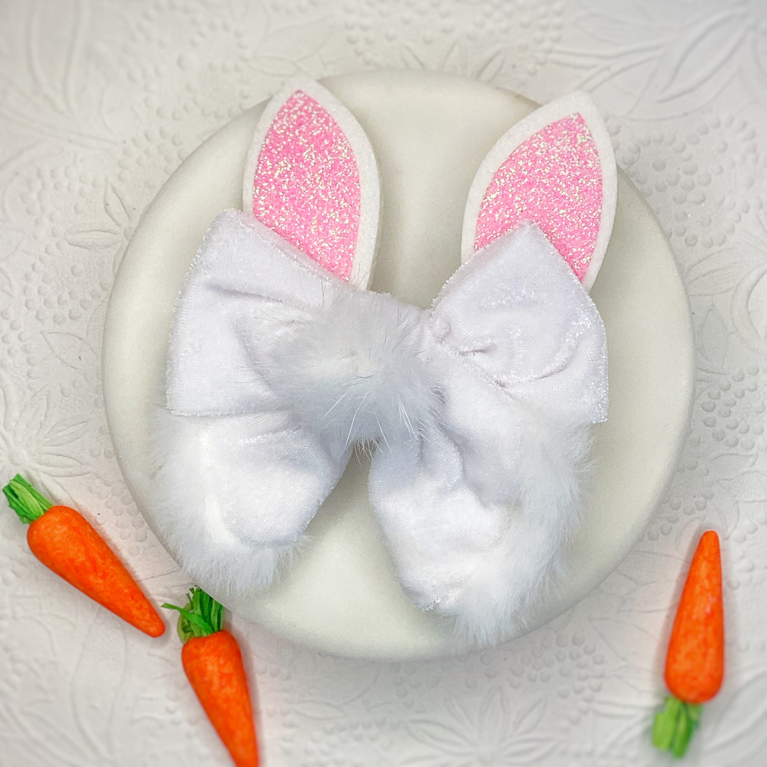 Bunny Tail Bow Pre-Tied Strip