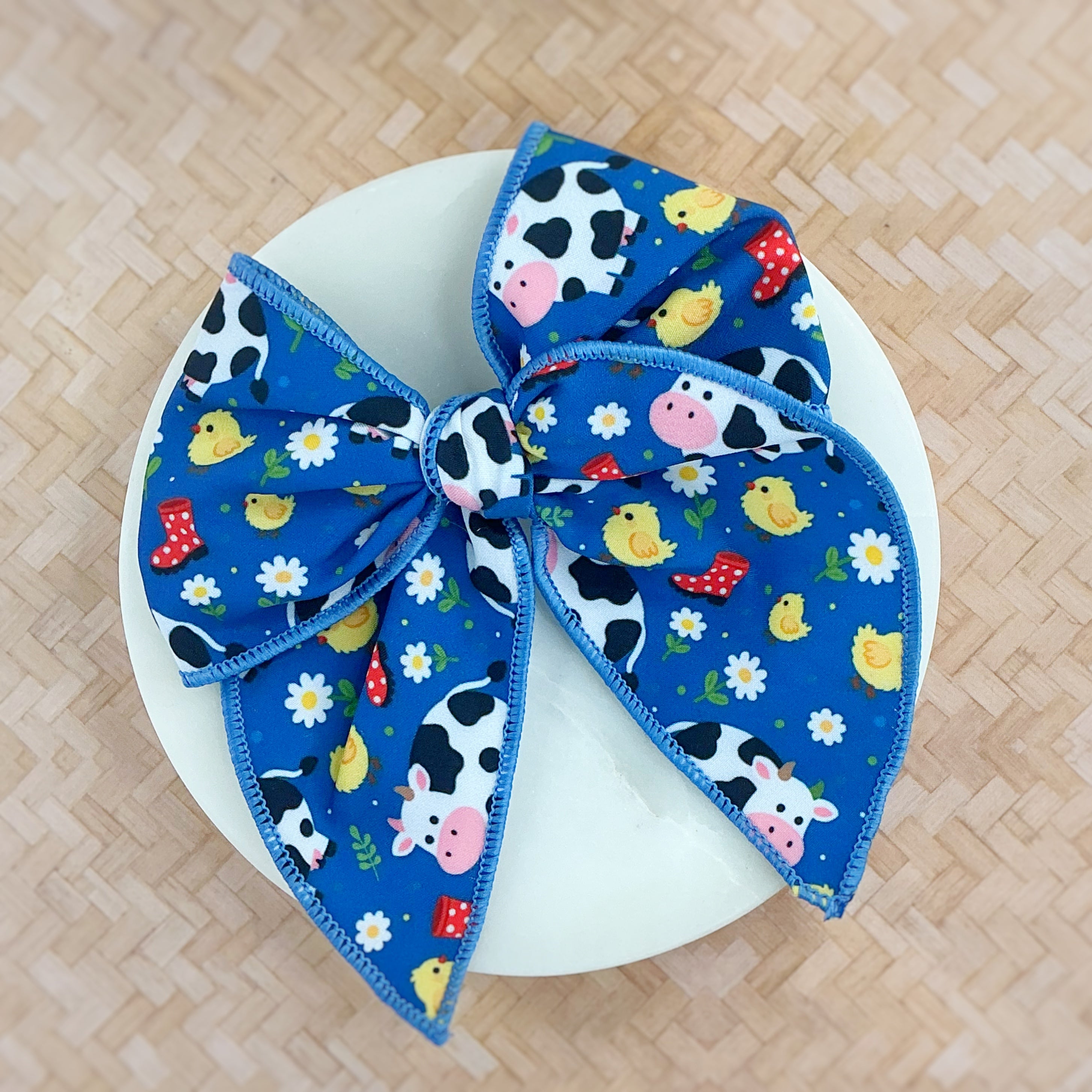 Cows and Chicks Pre-Tied Bow Strip Collection