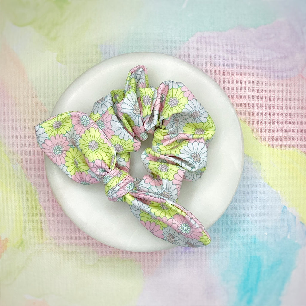 Pastel Coneflowers Bow Strip and Scrunchie Collection
