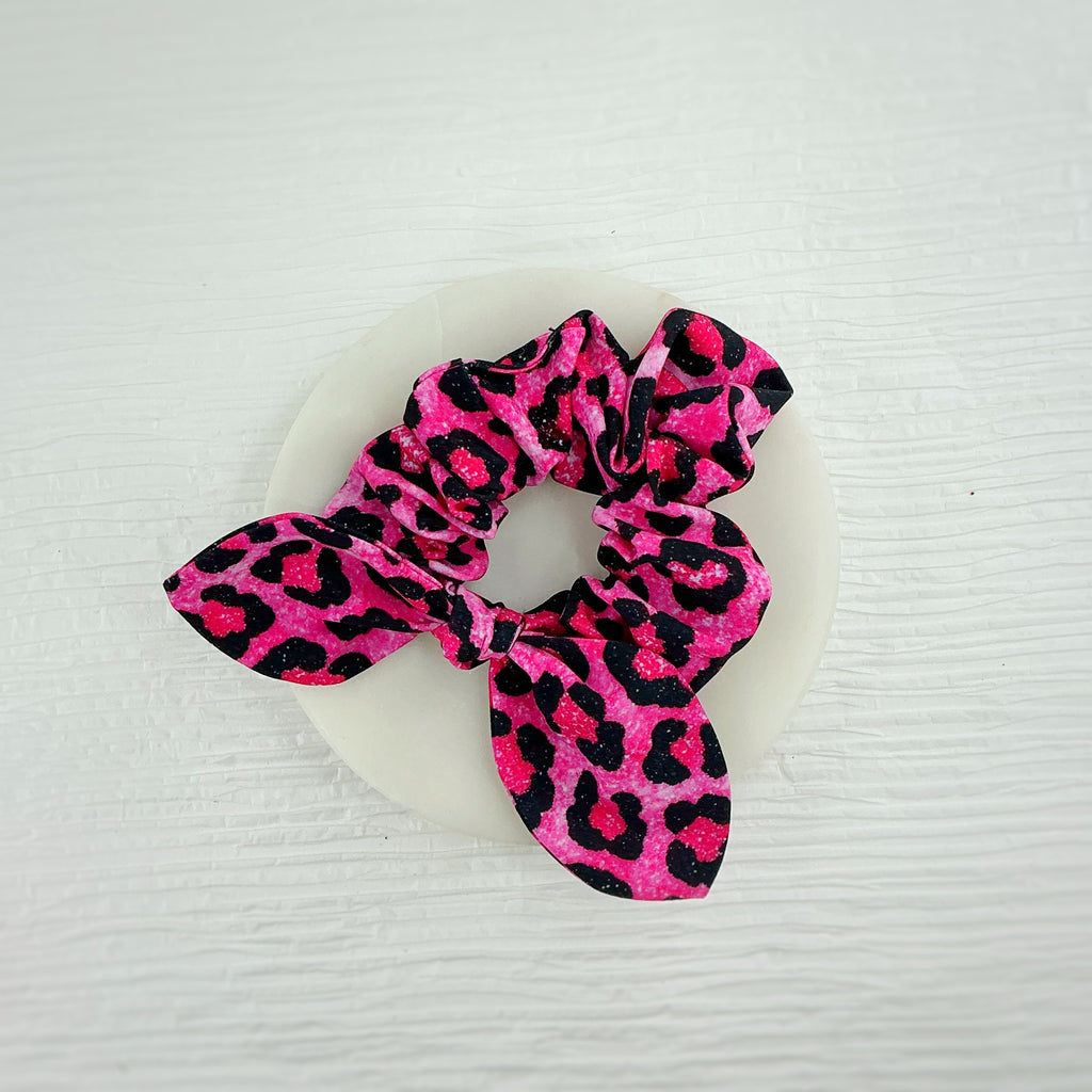 Pink Glitter-Look Leopard Pre-Tied Bow Strip and Scrunchie Collection