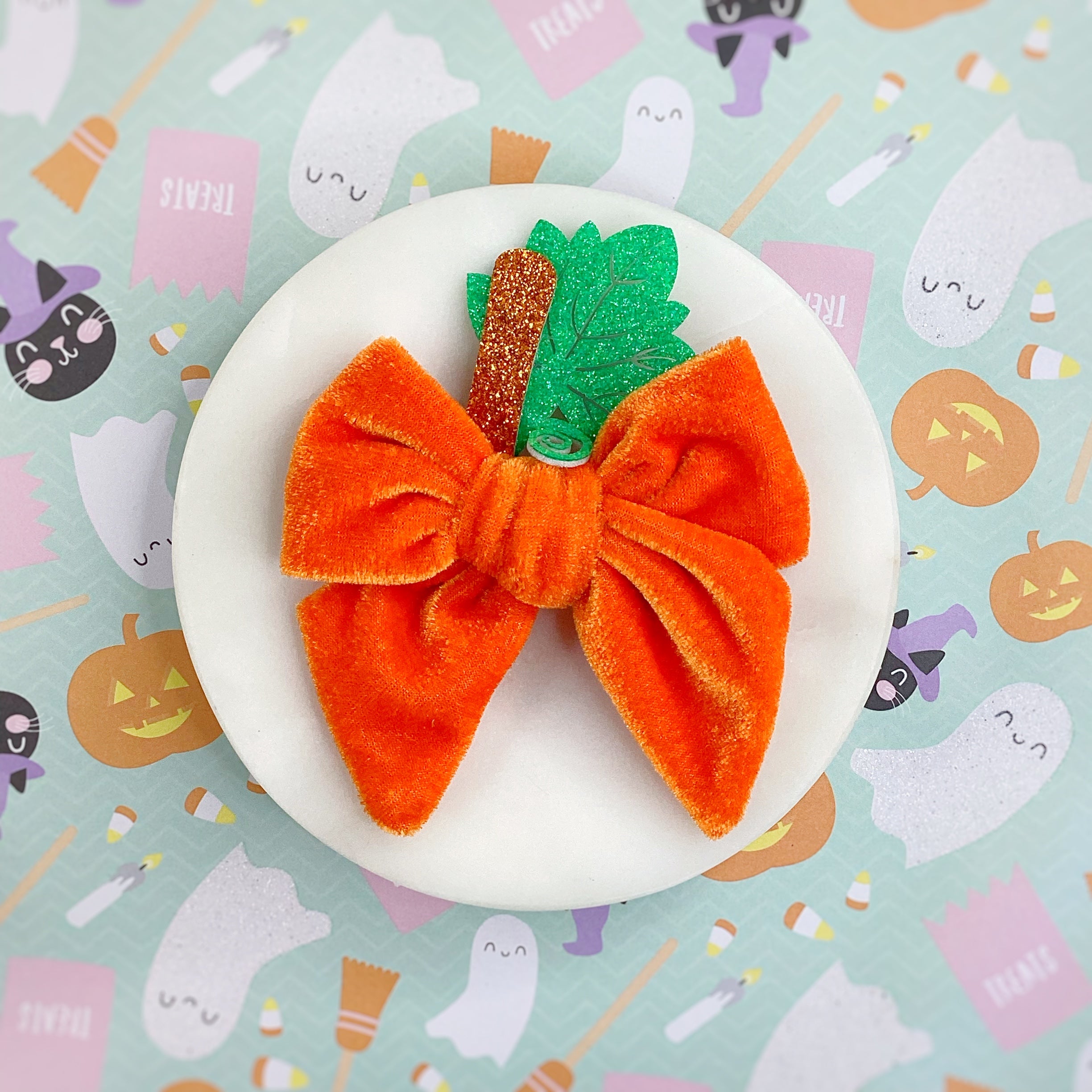Black Cats and Pumpkins Bow Pre-Tied Strip