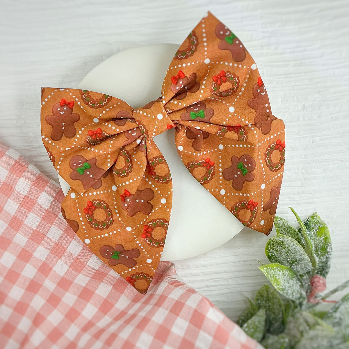 Gingerbread Bow Strip, Finished Bow and Scrunchie Collection