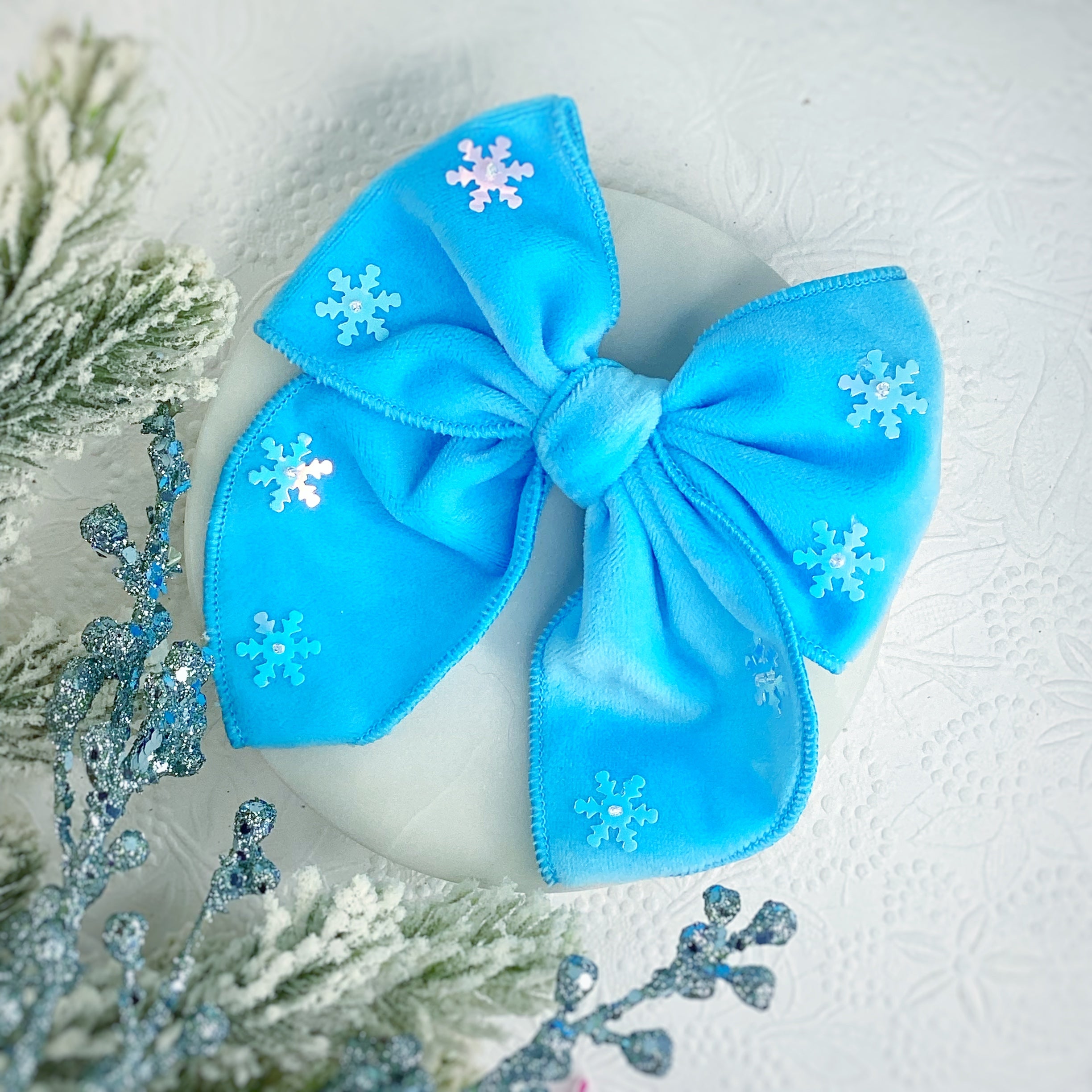 Sparkly Snowflake Bow Collection