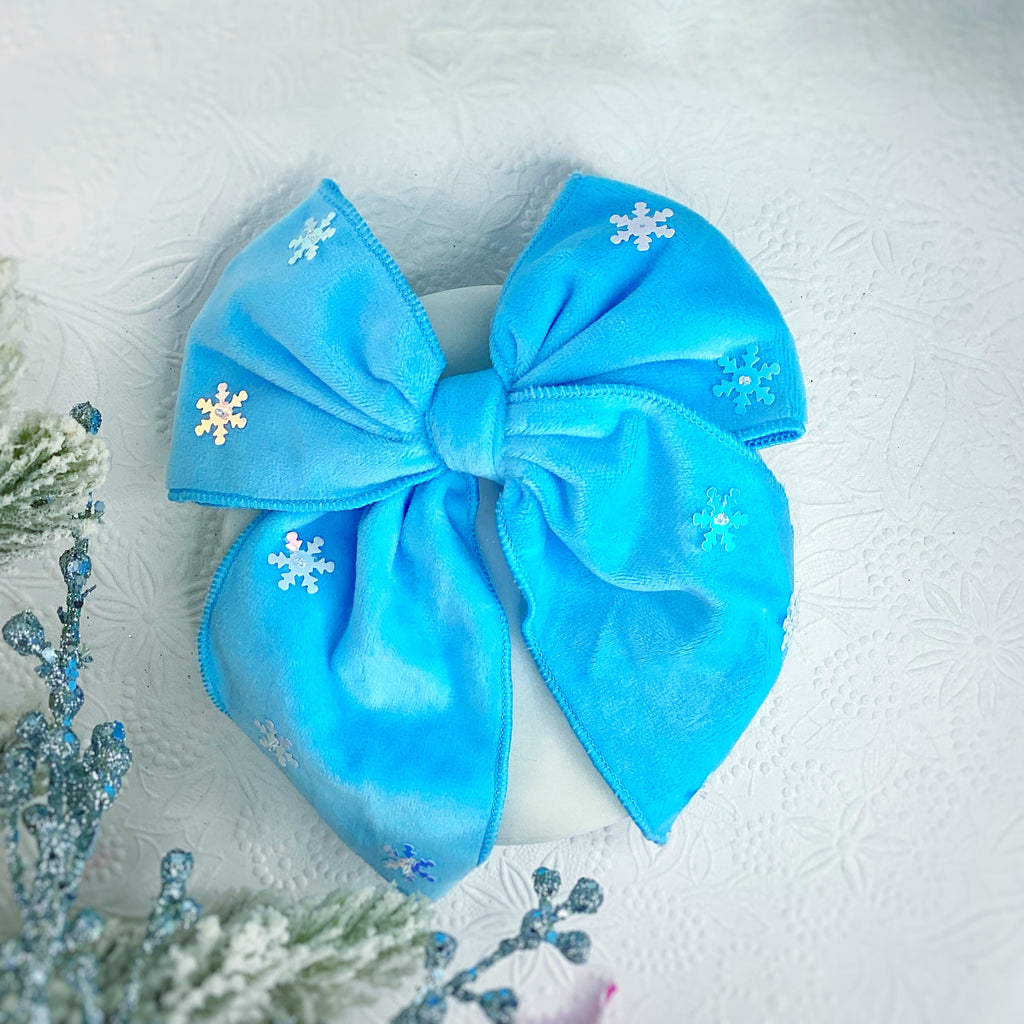 Sparkly Snowflake Bow Collection
