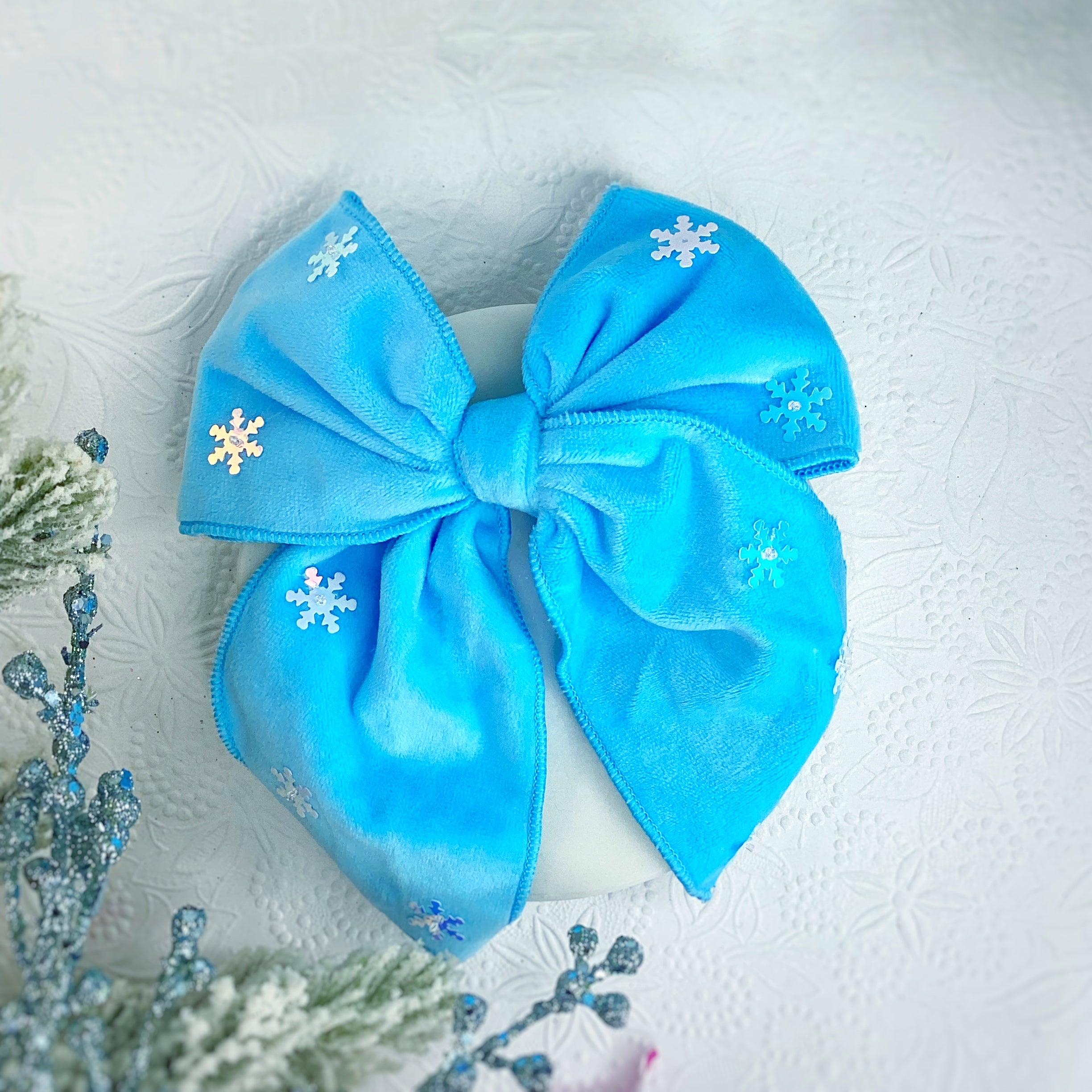 Sparkly Snowflake Bow Collection