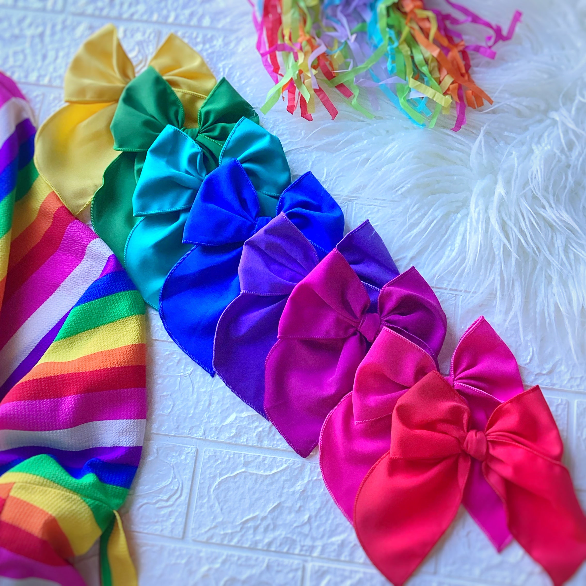 Rainbow Solids Pre-Tied Bow Strip Collection