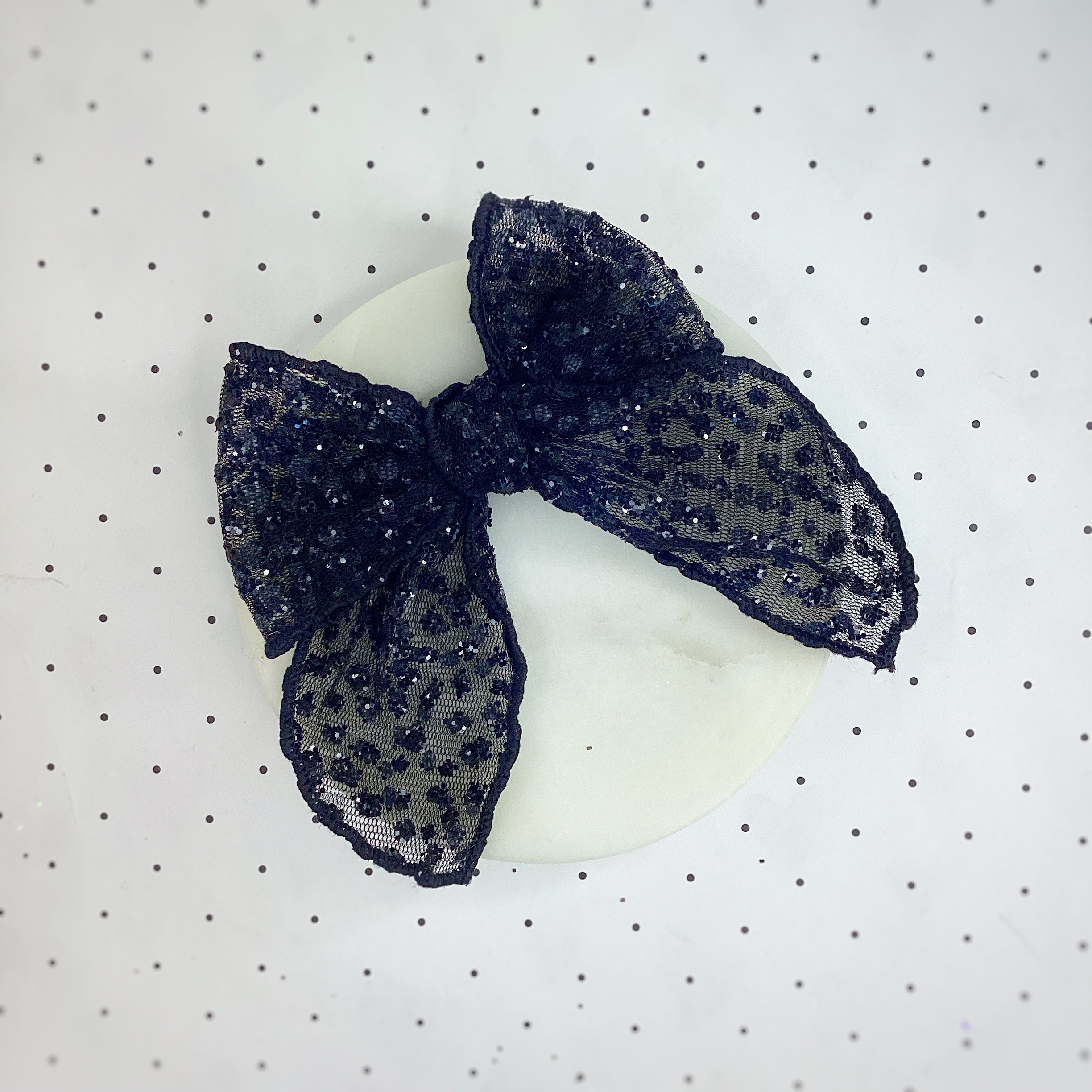 Super Glitter Tulle Pre-Tied Bow Strip Collection