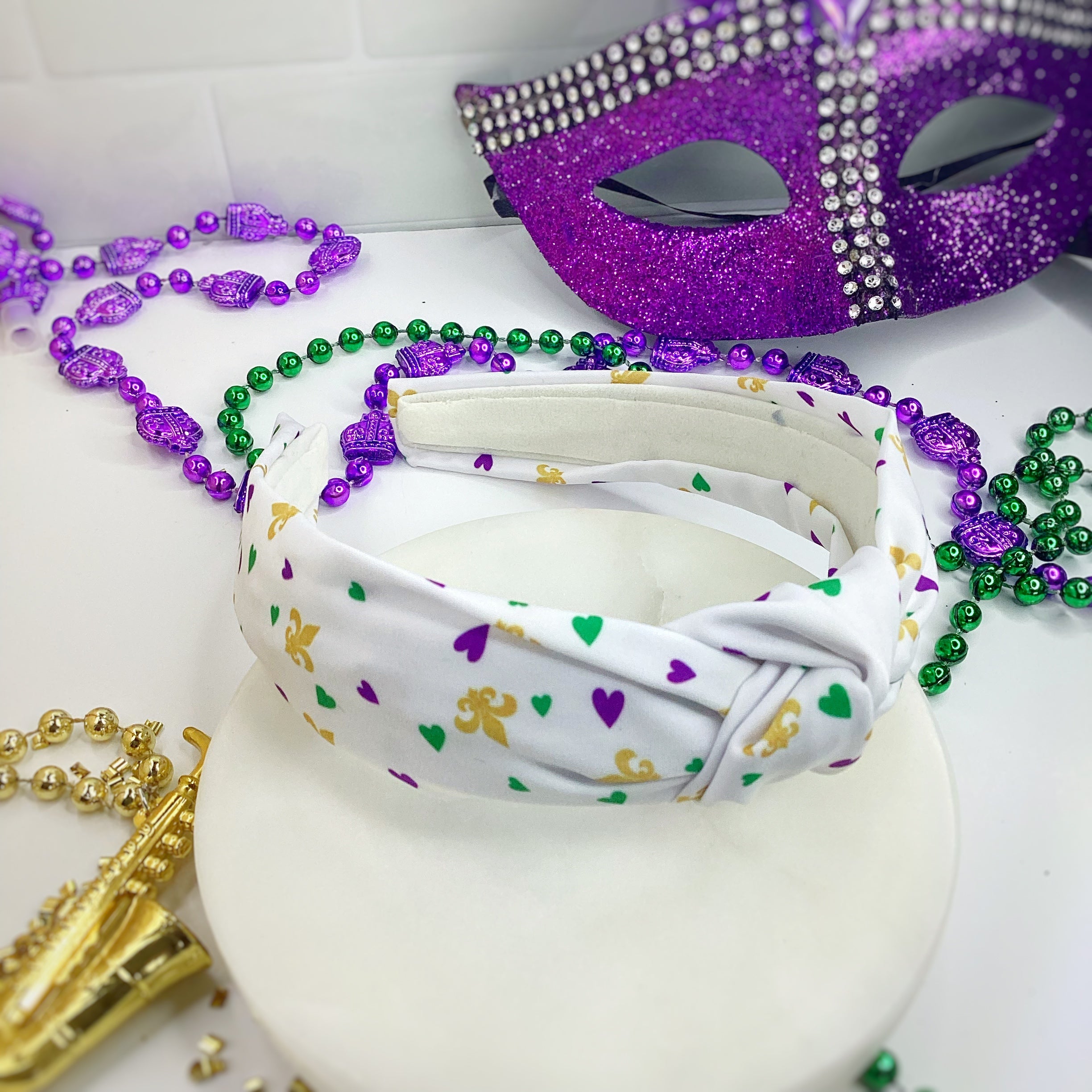I Love Mardi Gras Bow Strip, Headband and Scrunchie Collection