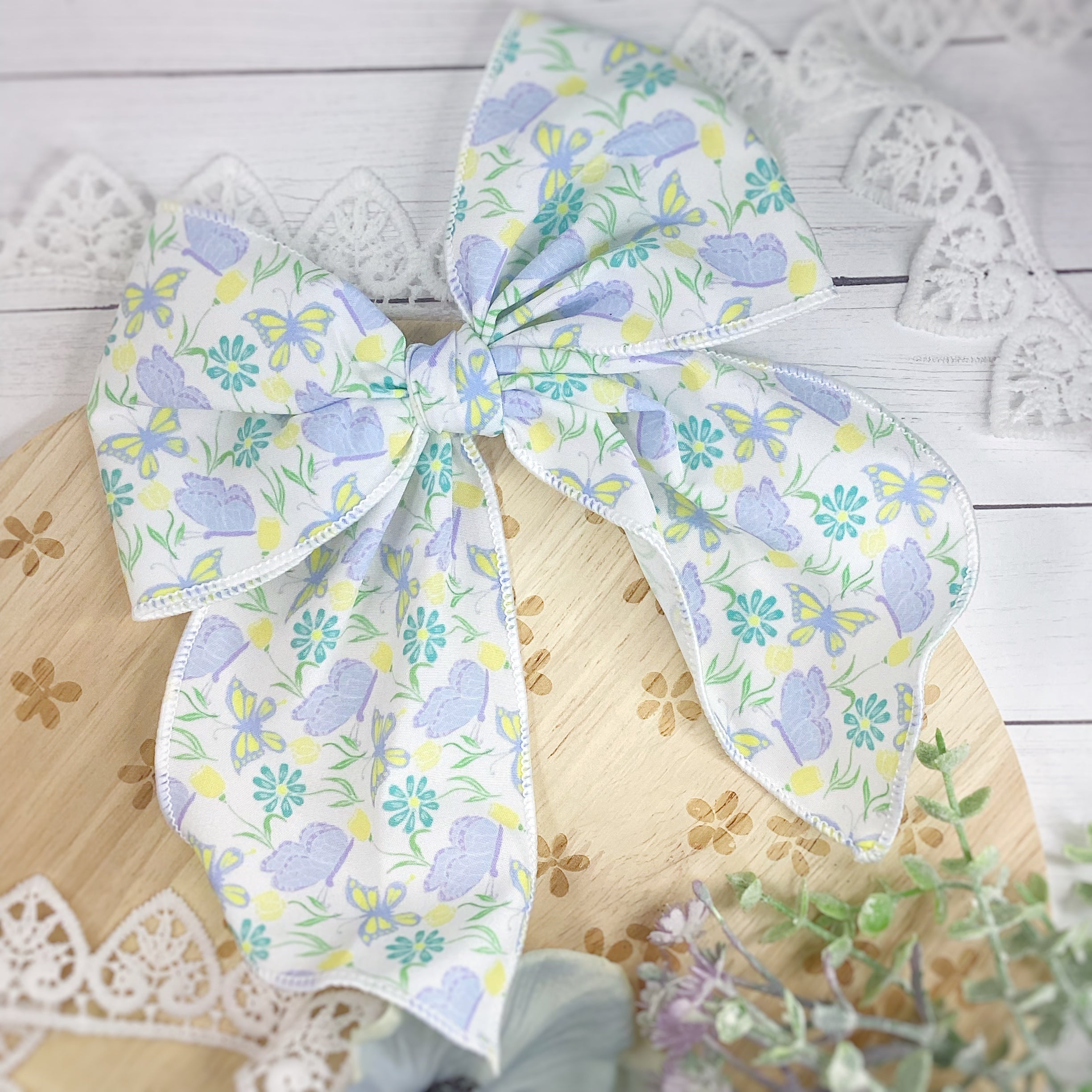 Butterflies and Flowers Bow Strip and Scrunchie Collection