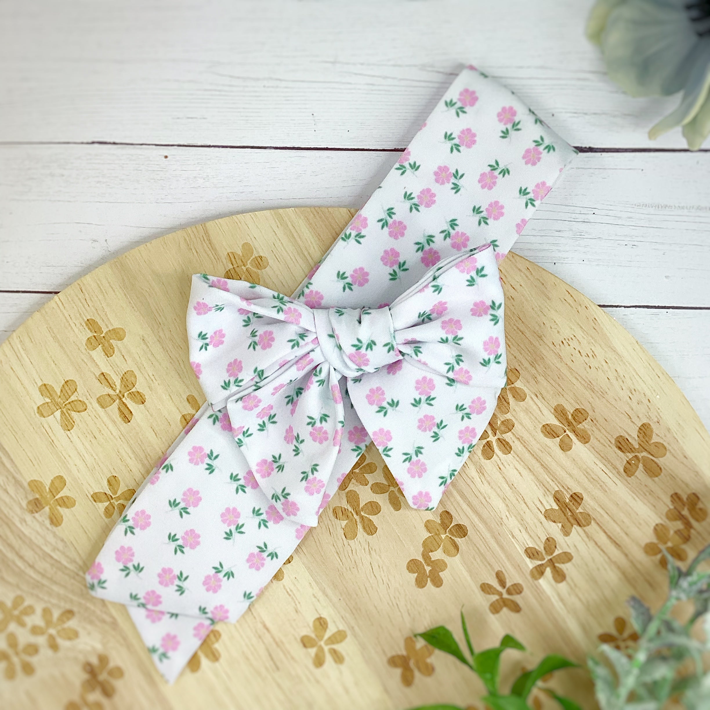 Chinoise Rose Bow Strip and Scrunchie Collection