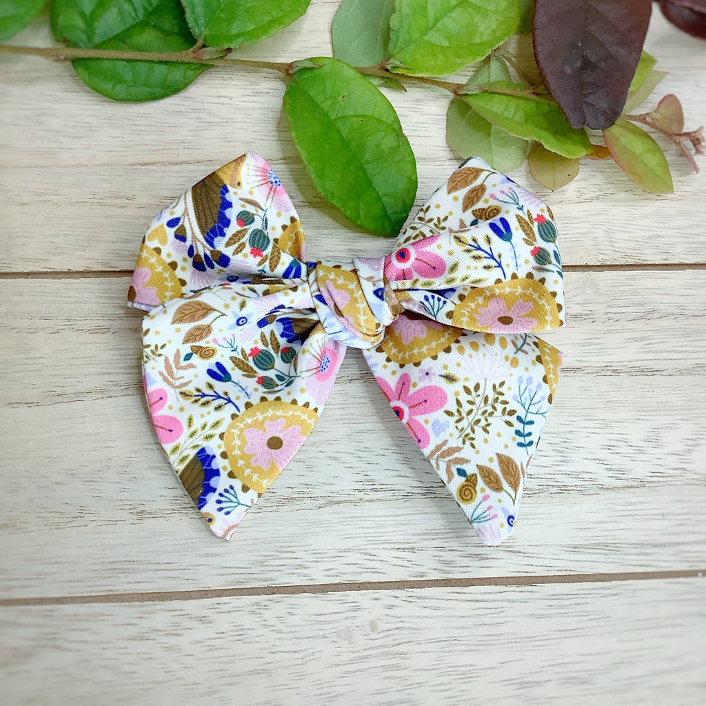Summer Solstice Bow Strip and Scrunchie Collection