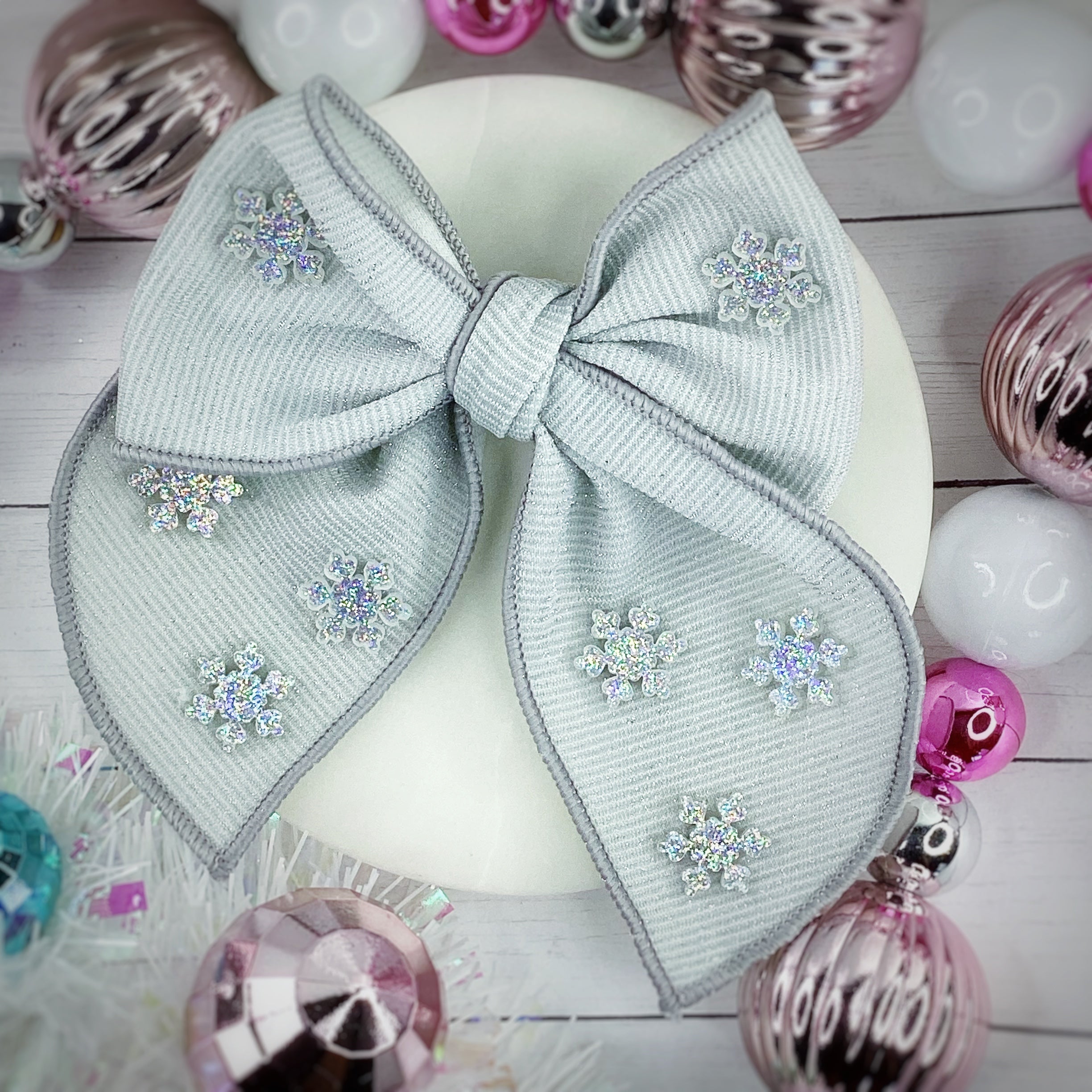Silver Resin Snowflake Pre-Tied Bow Strips