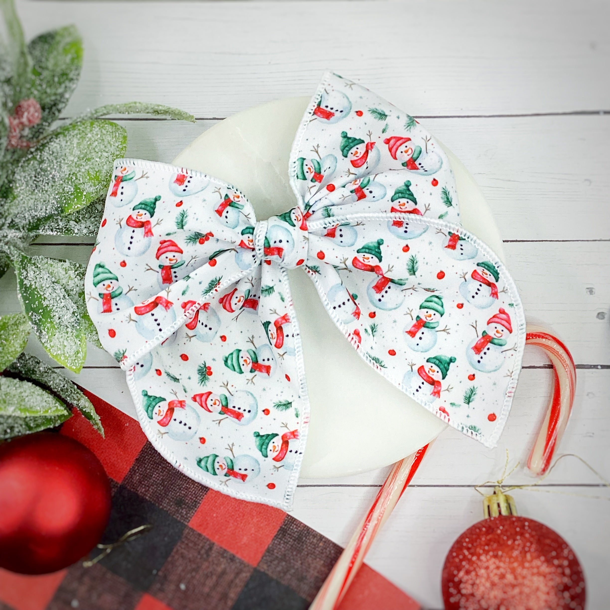 Traditional Snowmen Bow Strip and Scrunchie Collection