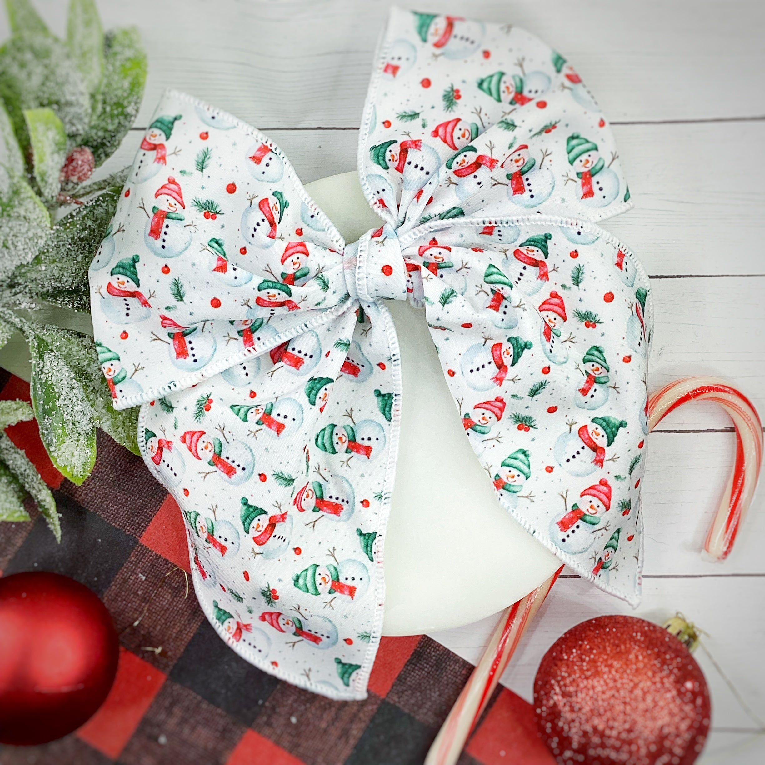 Traditional Snowmen Bow Strip and Scrunchie Collection