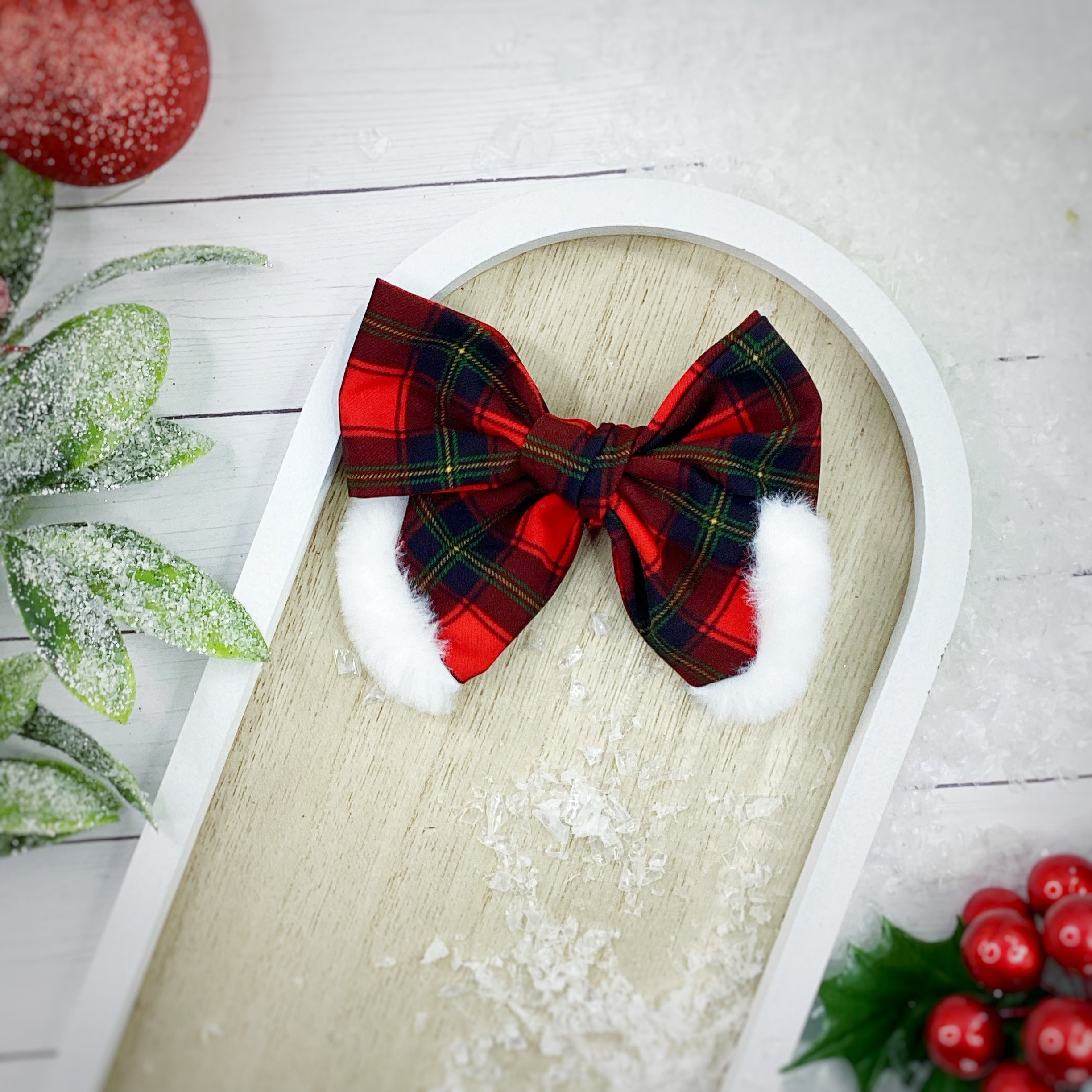 Tartan Plaid Santa Pre-Tied Bow Strip