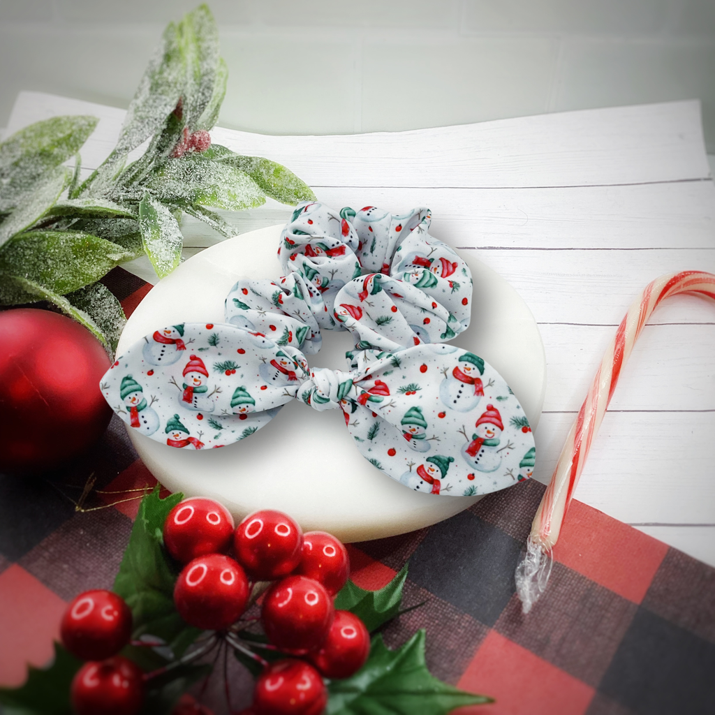 Traditional Snowmen Bow Strip and Scrunchie Collection