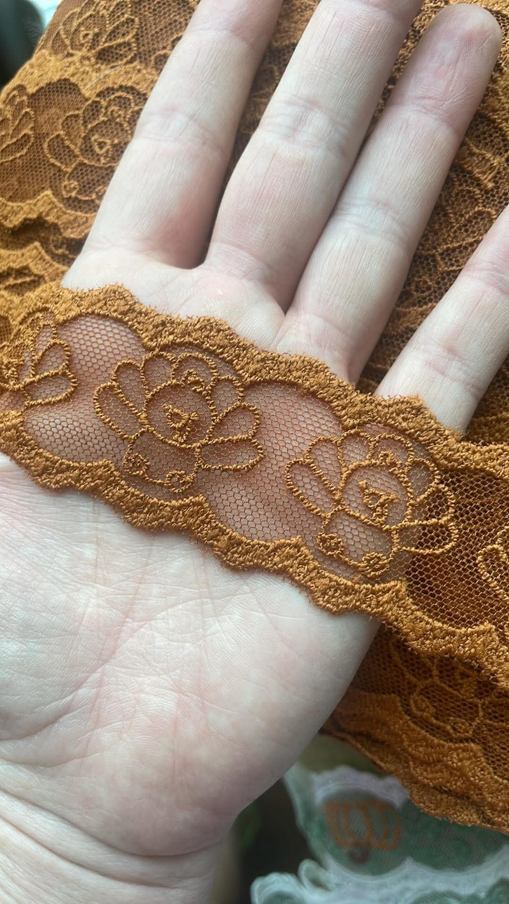 Custom Plump Turkey Lace Trim- RTS