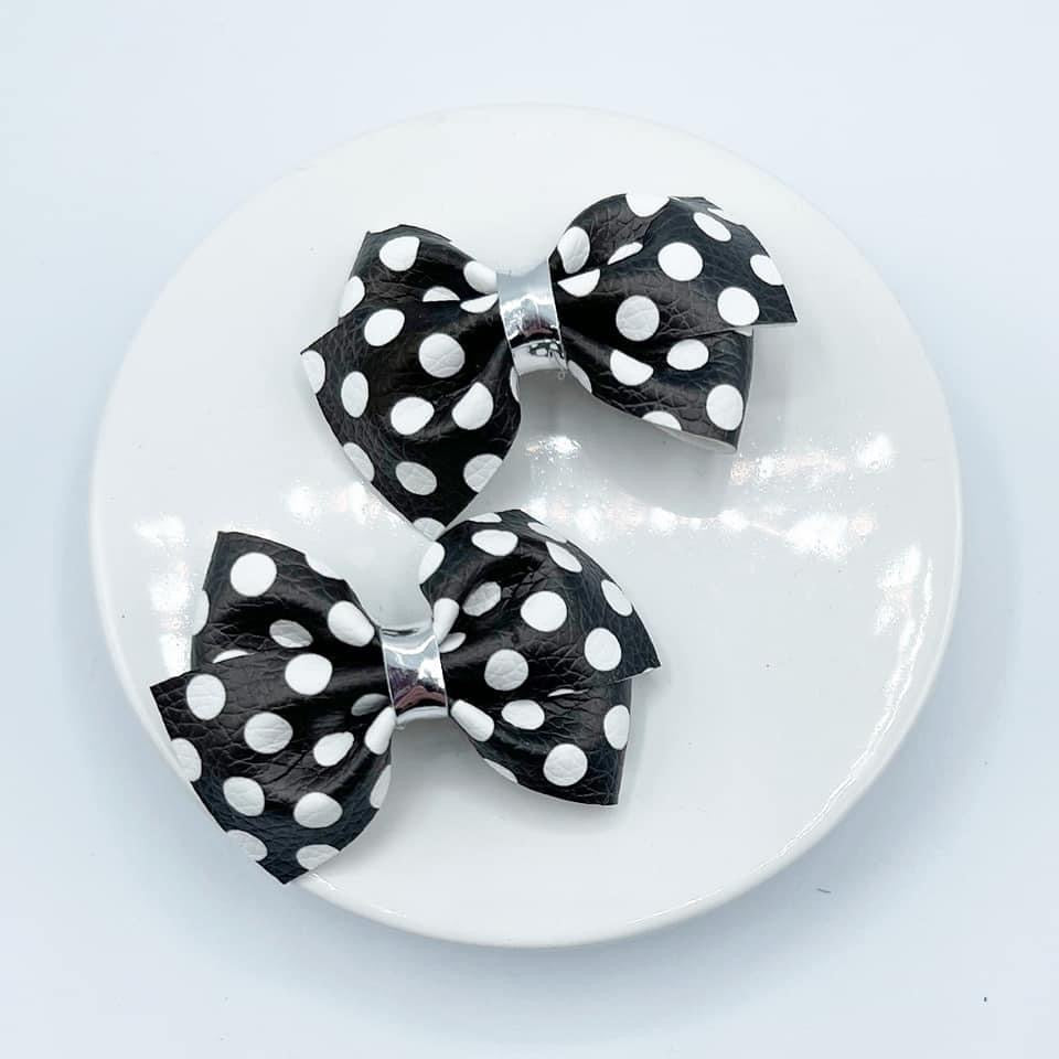 Black and White Retro Dot Twist Pigtail Bows