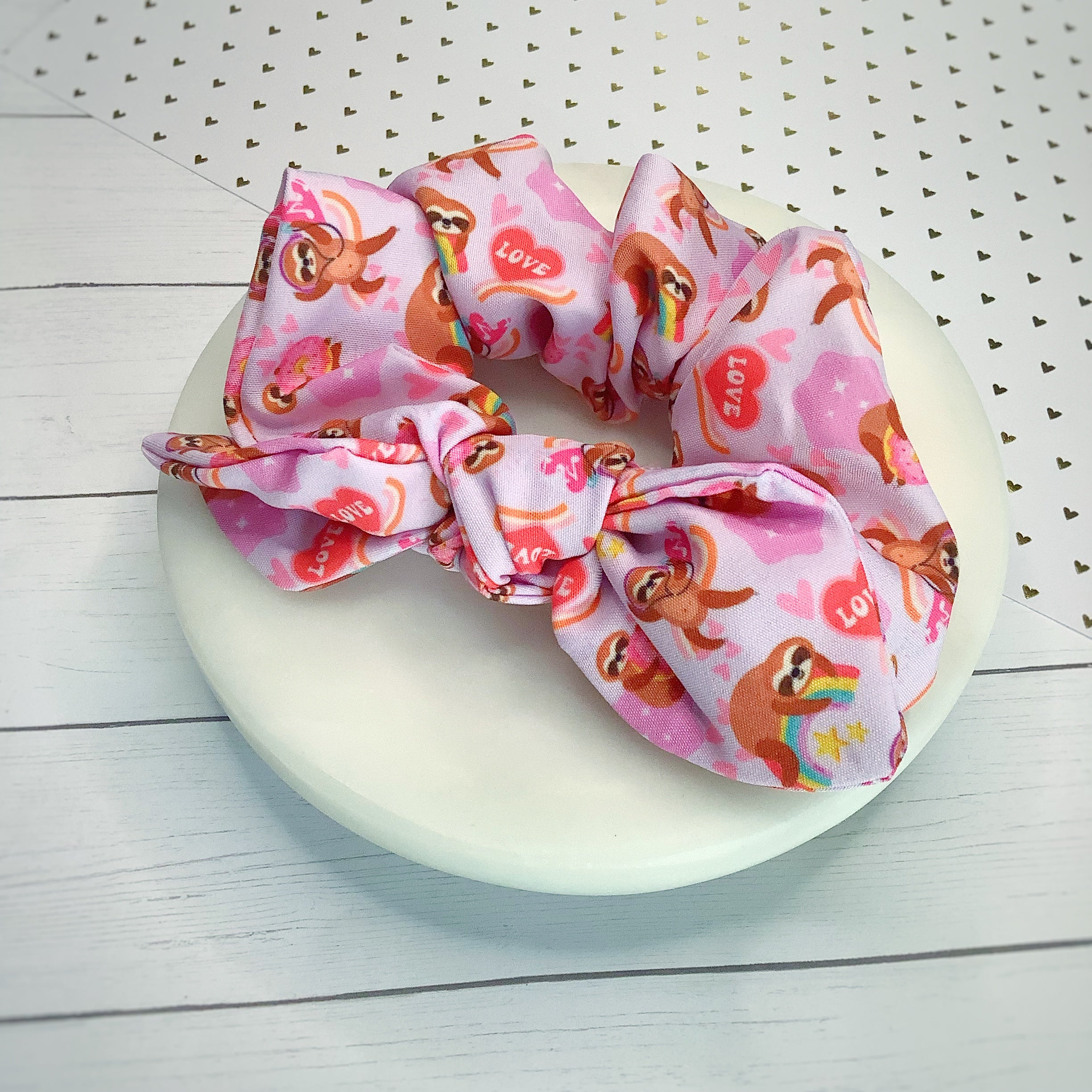 Happy Sloths Bow Strip and Scrunchie Collection
