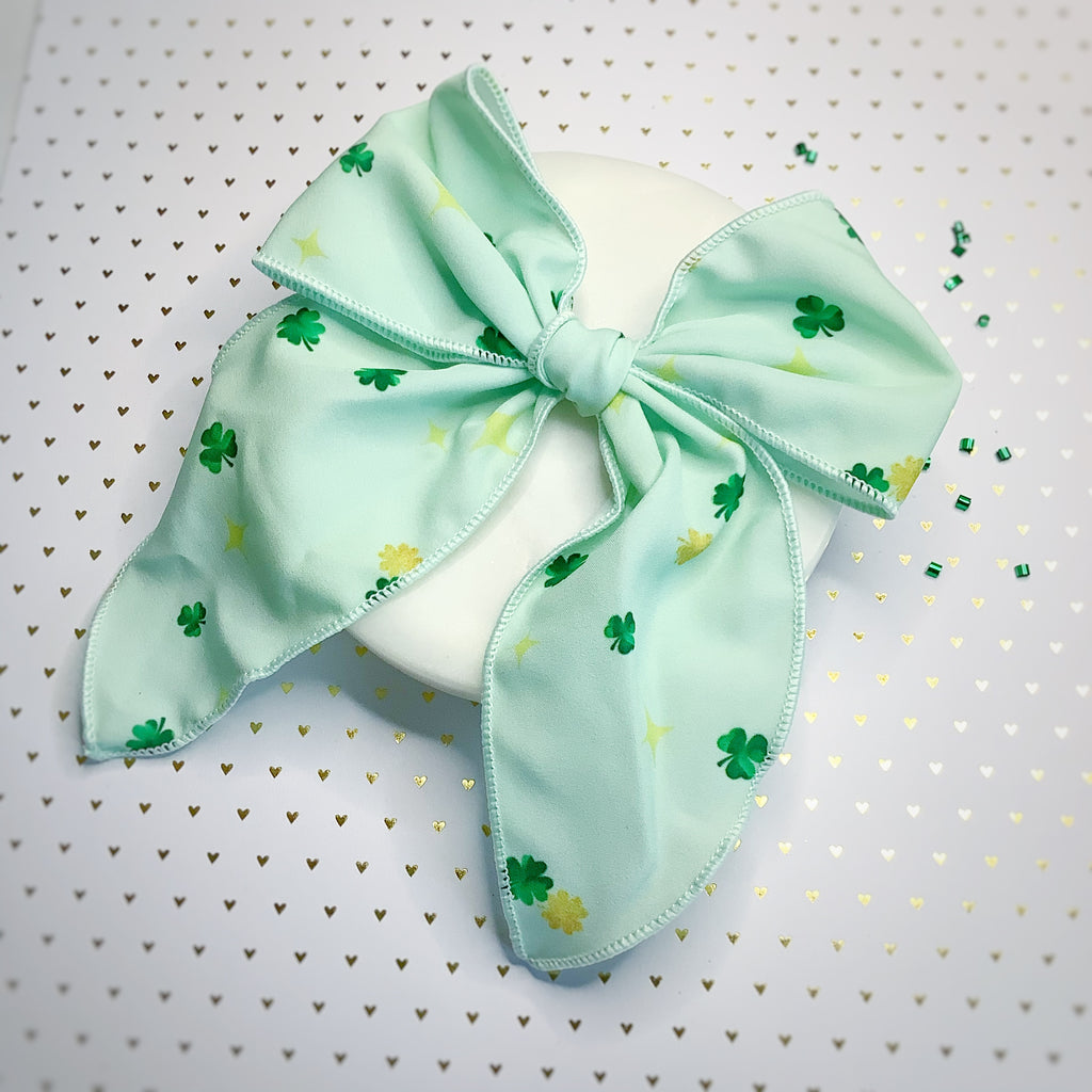 Minty Shamrock Bow Strip and Scrunchie Collection